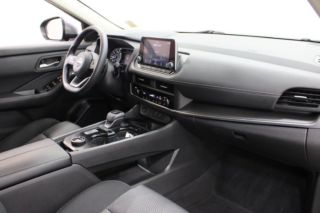 Used 2024 Nissan Rogue SV AWD/4WD image 24