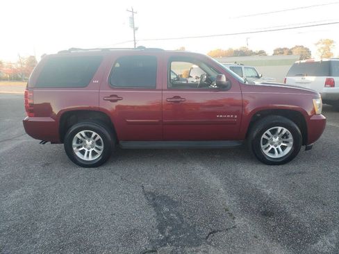 Used 2007 Chevrolet Tahoe LTZ w/ LTZ Preferred Equipment Group image 2