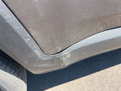 Used 2018 Jeep Renegade Latitude w/ Popular Equipment Group image 14