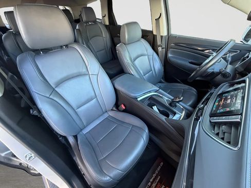 Used 2018 Buick Enclave Premium AWD/4WD image 23