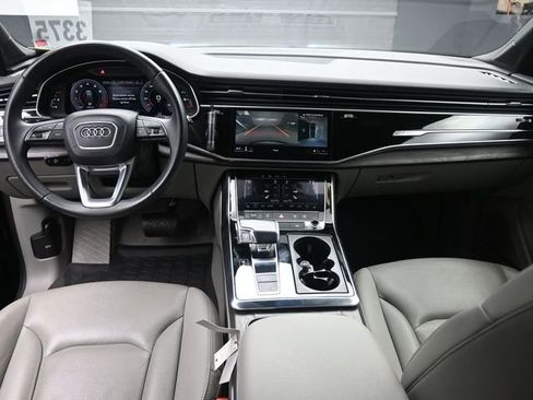 Used 2021 Audi Q7 3.0T Premium Plus w/ Executive Package AWD/4WD image 9