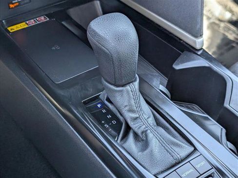 Used 2025 Toyota Camry LE image 15