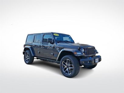 Used 2024 Jeep Wrangler Unlimited w/ Convenience Group