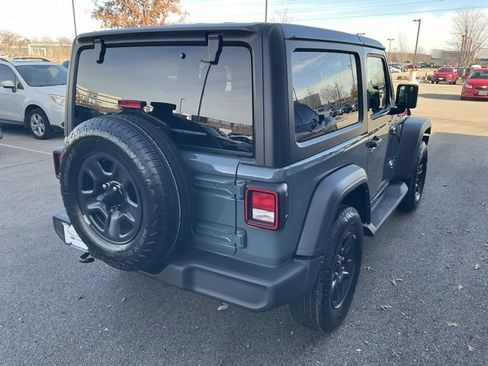 Used 2024 Jeep Wrangler Sport image 5