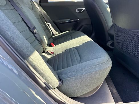 New 2025 Kia K4 EX image 15