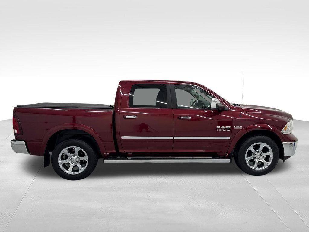 Used 2016 RAM 1500 Laramie w/ Convenience Group AWD/4WD image 8