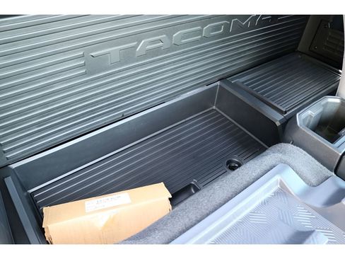 Used 2024 Toyota Tacoma PreRunner RWD image 21