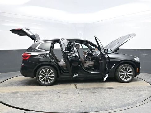 Used 2019 BMW X3 xDrive30i w/ Premium Package image 41