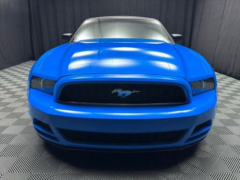 Used 2014 Ford Mustang Convertible image 16