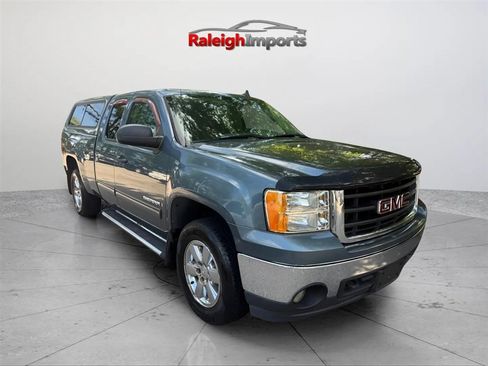 Used 2008 GMC Sierra 1500 SLE w/ Power Pack Plus RWD image 4