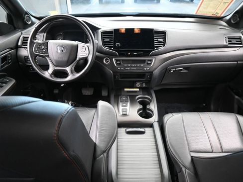 Used 2022 Honda Passport TrailSport image 44