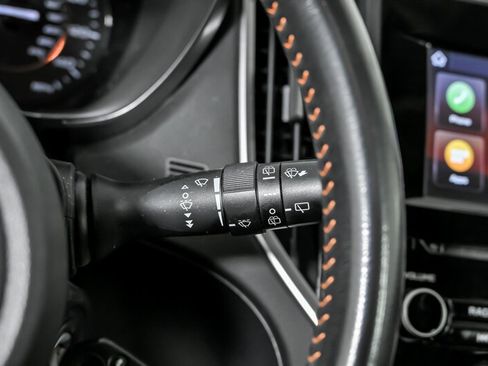 Used 2022 Subaru Crosstrek 2.0i Premium image 27