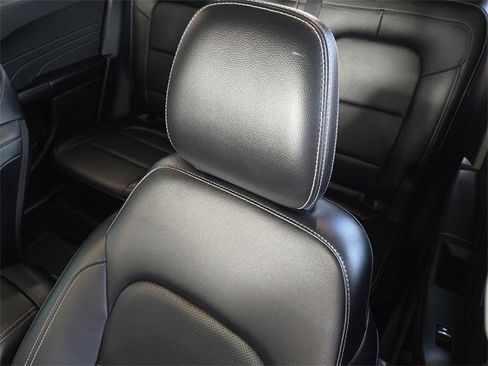 Used 2022 Ford Escape SEL image 24