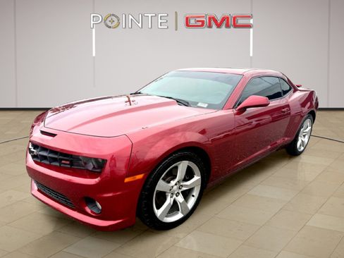 Used 2011 Chevrolet Camaro SS w/ RS Package image 4