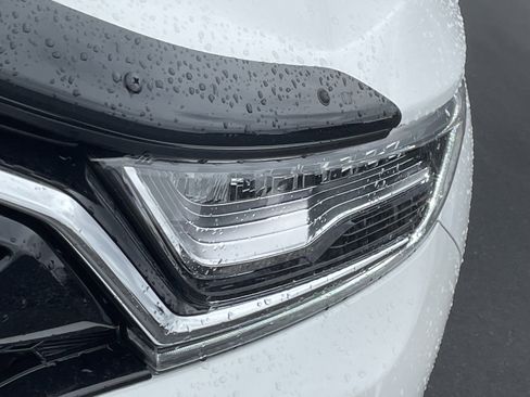 Used 2020 Honda CR-V Touring image 10