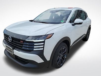 New 2025 Nissan Kicks SR w/ SR Premium Package