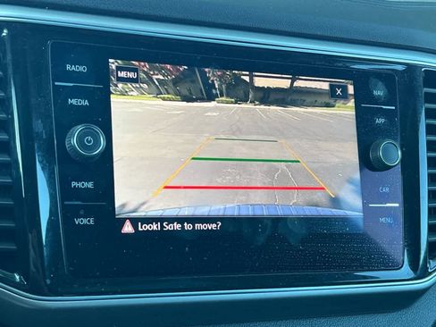 Used 2018 Volkswagen Atlas SEL Premium AWD/4WD image 23