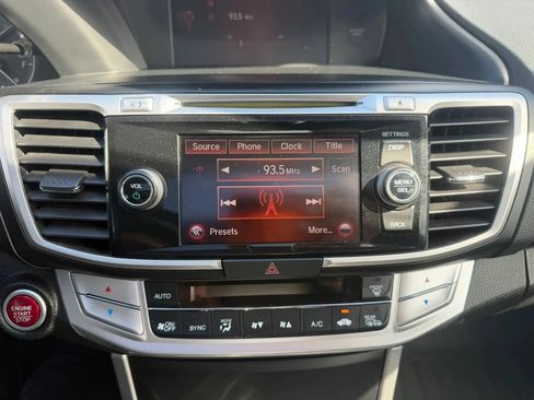 Used 2015 Honda Accord EX image 21