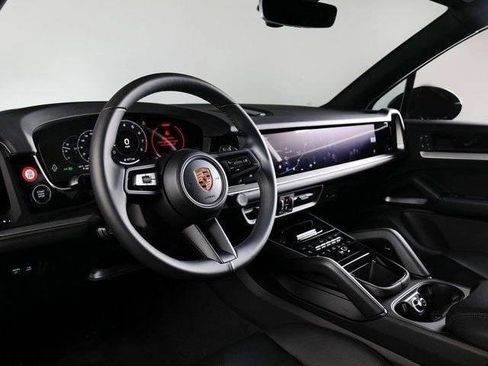New 2026 Porsche Cayenne AWD/4WD image 4