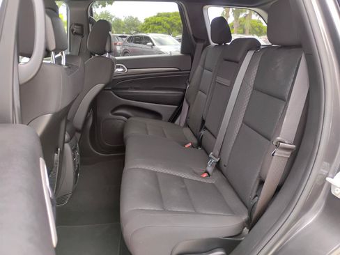 Used 2021 Jeep Grand Cherokee Laredo RWD image 95