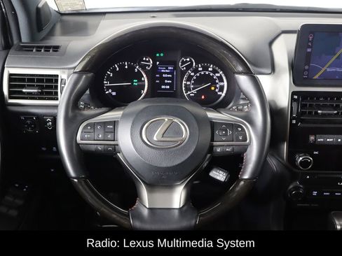 Used 2022 Lexus GX 460 Premium w/ Premium Package image 7