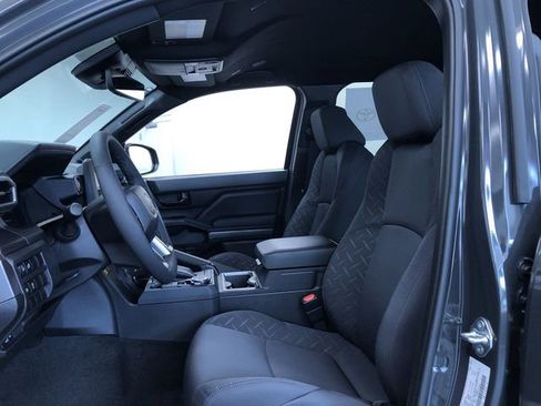 New 2026 Toyota Tacoma SR5 AWD/4WD image 12