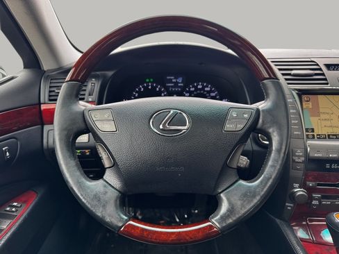 Used 2007 Lexus LS 460 RWD image 22