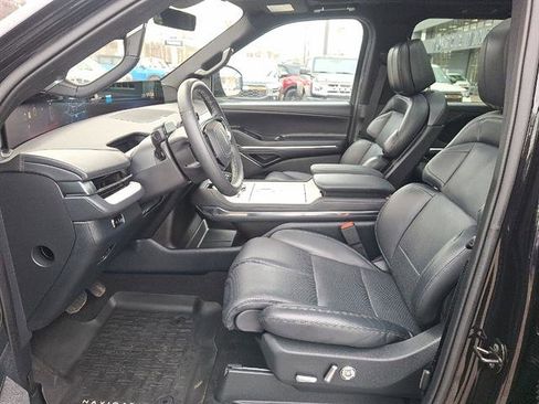 Used 2025 Lincoln Navigator Reserve w/ Jet Appearance Package AWD/4WD image 14
