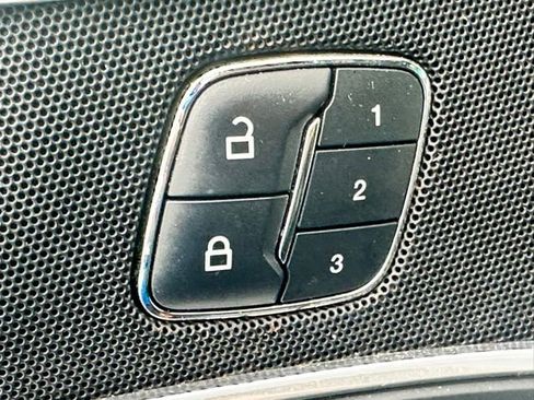 Used 2016 Ford Explorer Sport w/ Equipment Group 401A AWD/4WD image 11