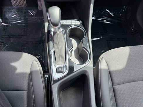 Used 2025 Buick Encore GX Preferred FWD image 40