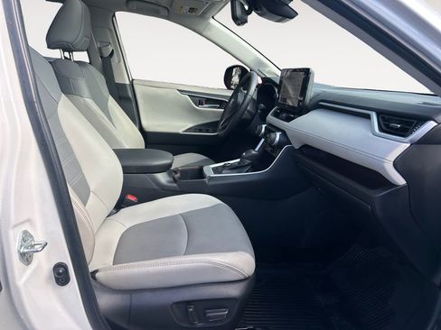 Used 2024 Toyota RAV4 Limited w/ Advanced Technology Package image 10