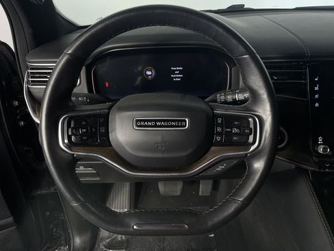 Used 2022 Jeep Grand Wagoneer Series I AWD/4WD image 14