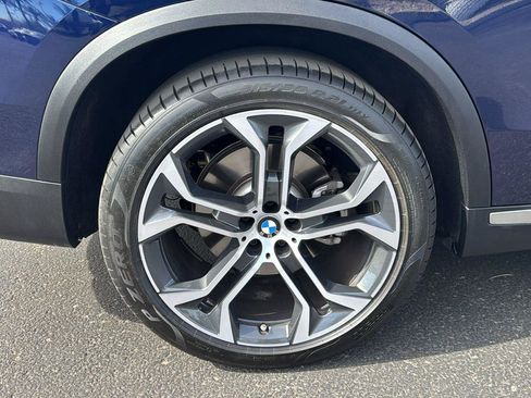 Used 2025 BMW X5 xDrive40i w/ Premium Package image 9