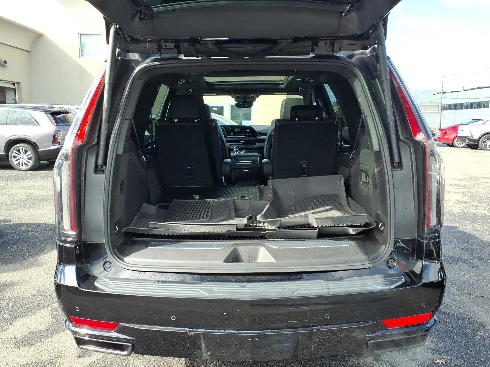 Certified 2023 Cadillac Escalade Sport w/ LPO, ONYX Package AWD/4WD image 12