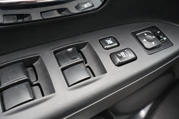 Used 2025 Mitsubishi Outlander Sport LE AWD/4WD image 21