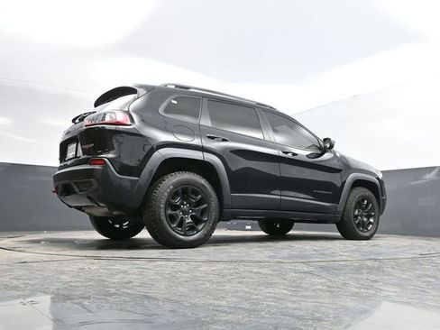 Used 2021 Jeep Cherokee Trailhawk w/ Premium Leather Package image 52