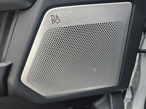 Used 2022 Ford F150 Lariat w/ Equipment Group 502A High image 23