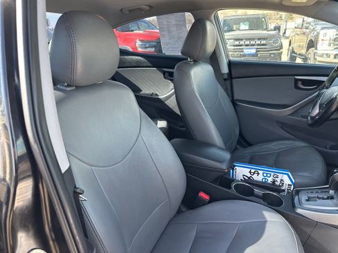 Used 2013 Hyundai Elantra Limited w/ Technology Pkg FWD image 29