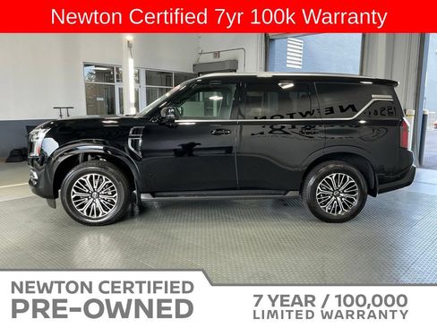 Used 2025 Nissan Armada SL w/ Captain's Chari Seat Package RWD image 3