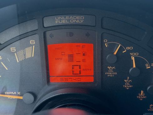 Used 1991 Chevrolet Corvette Coupe image 16