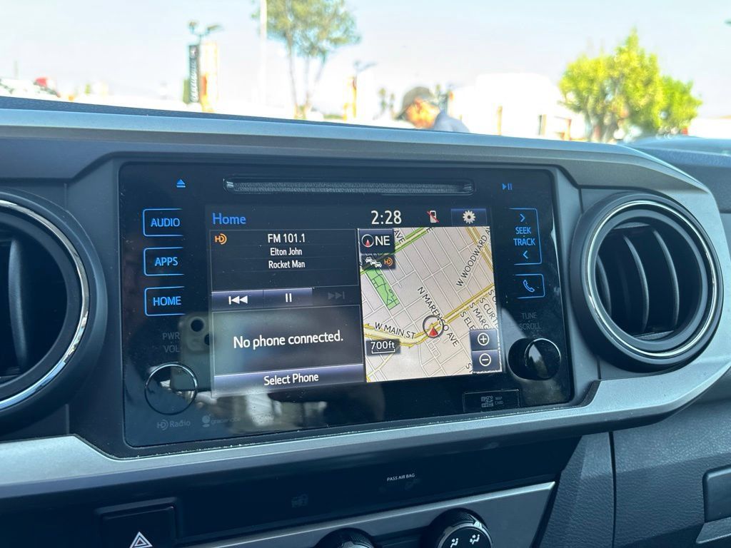 Used 2019 Toyota Tacoma SR5 RWD image 20
