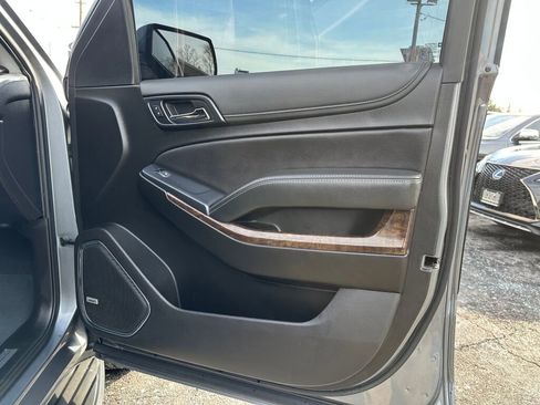 Used 2019 Chevrolet Tahoe LT image 30