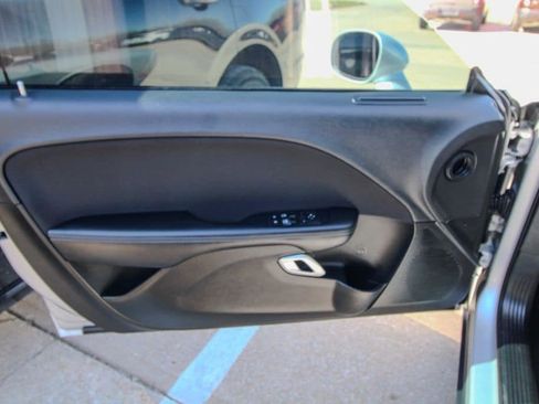 Used 2022 Dodge Challenger R/T w/ Blacktop Package image 10