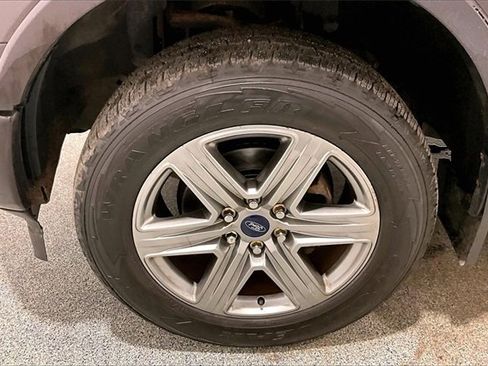 Used 2018 Ford F150 Lariat w/ Equipment Group 502A Luxury image 33