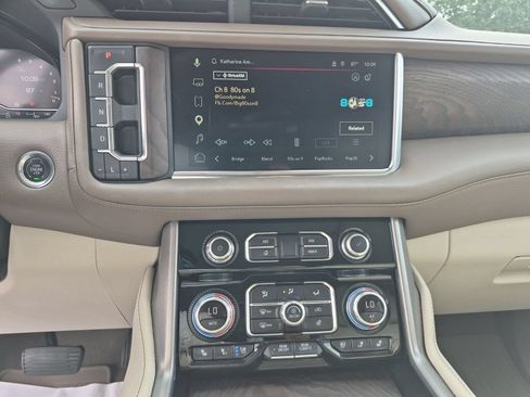 Certified 2023 GMC Yukon Denali w/ Denali Reserve Package RWD image 13