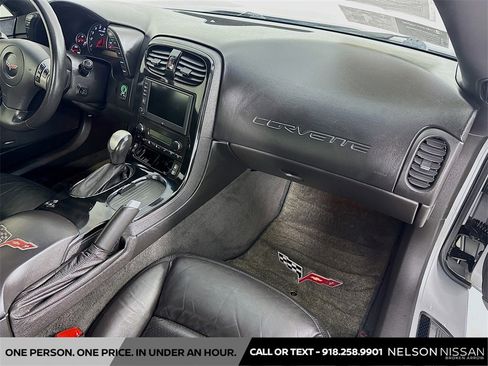 Used 2009 Chevrolet Corvette Coupe w/ Preferred Equipment Group image 26