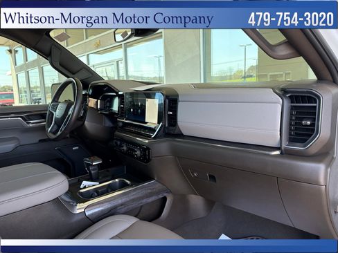 Used 2023 Chevrolet Silverado 1500 LTZ image 12