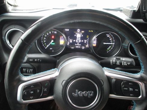 Used 2021 Jeep Wrangler Unlimited Rubicon 4xe w/ Steel Bumper Group image 23