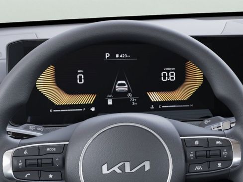 New 2026 Kia K5 LXS FWD image 17