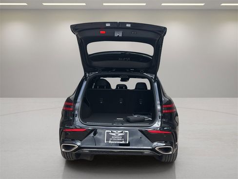 New 2026 Genesis GV70 2.5T Sport Prestige image 9